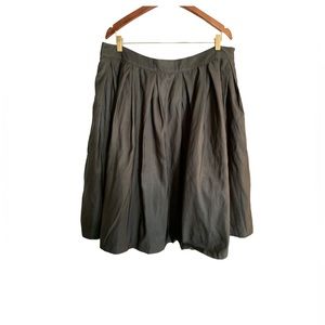 Forever 21+ black skirt Size 2X